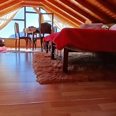 δροσοσταλια Some Of Attic Lägenhet